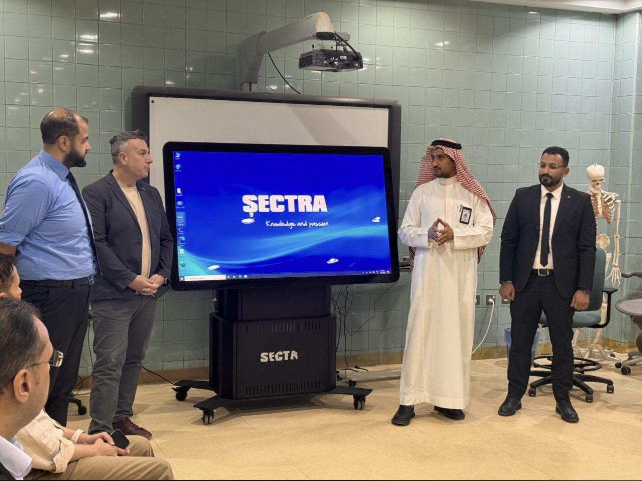 Training Workshop at the College of Nursing: “Empowering Modern Medical Education with the Sectra Virtual Dissection Table”